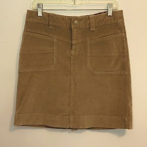 ATHLETA Corduroy Skirt. Size 6.